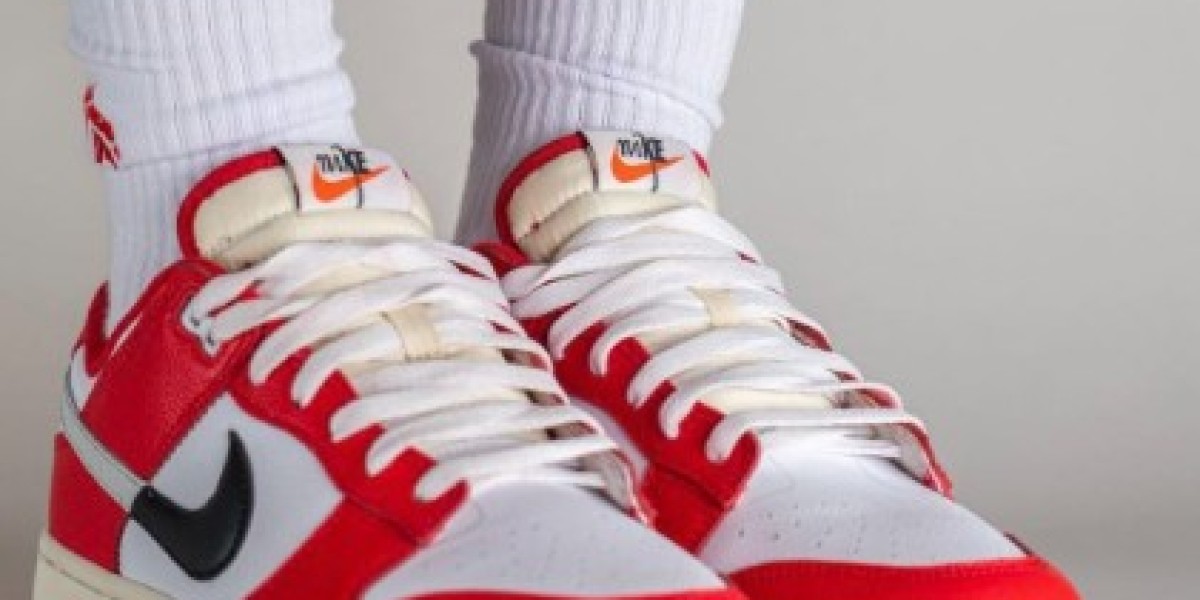 Nike Dunk Low Split Chicago: Unleashing Style