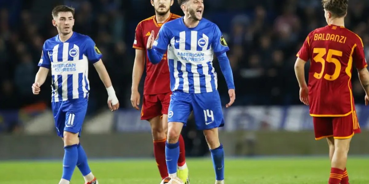 Brighton vs Roma: Una pancarta de los Seagulls se burla de Totti