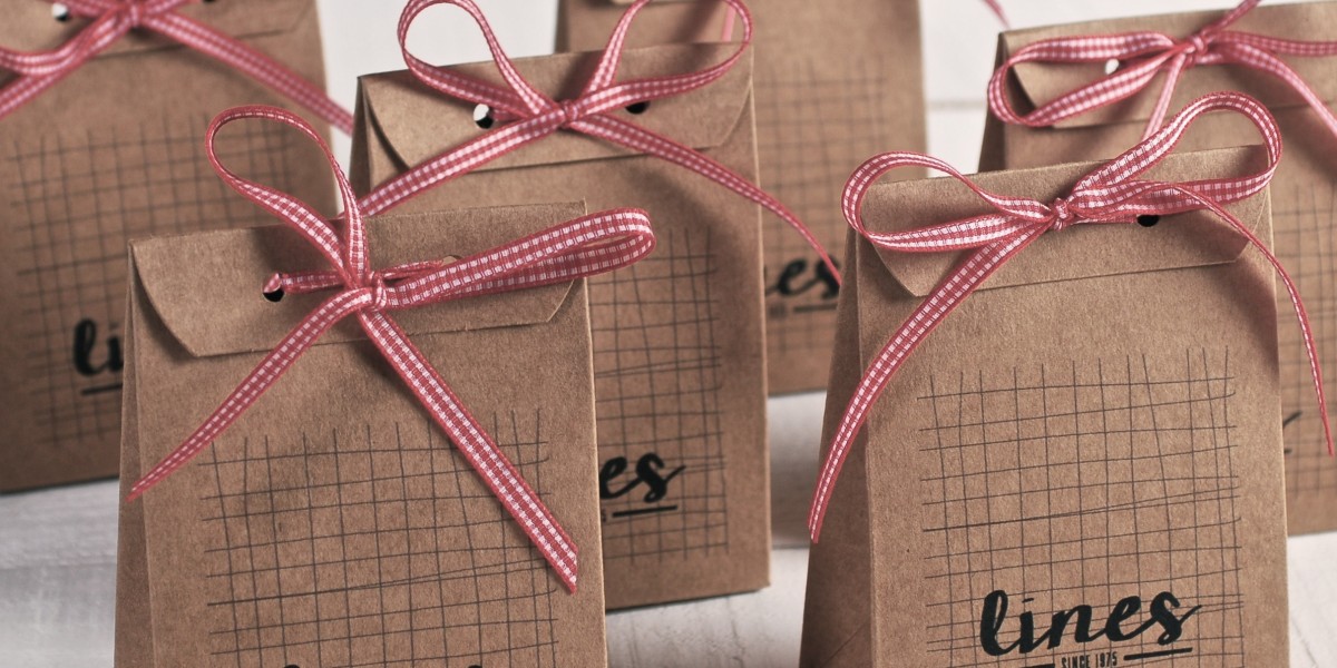 Personalized Gift Bags Packaging: Unique Designs, Premium Quality