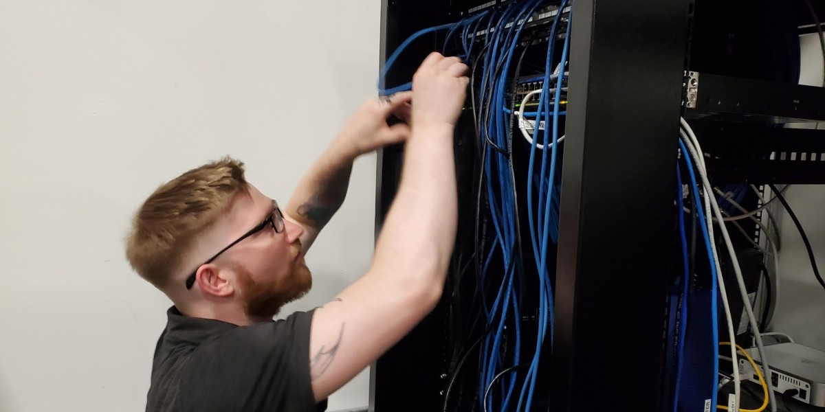 Choosing the Right Structured Cabling Company in Cromwell, CT